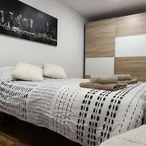 Acogedor Atico En Pleno Centro Apartamento